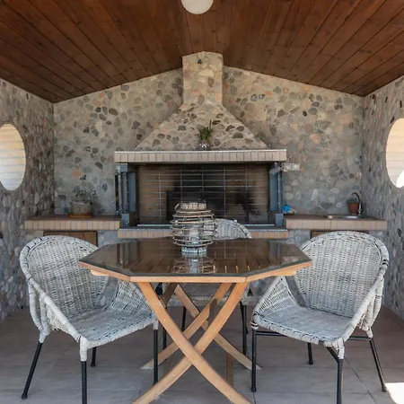 Luxury Vila